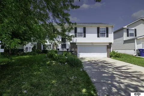 12926 Vernon Ave, Omaha, NE 68164