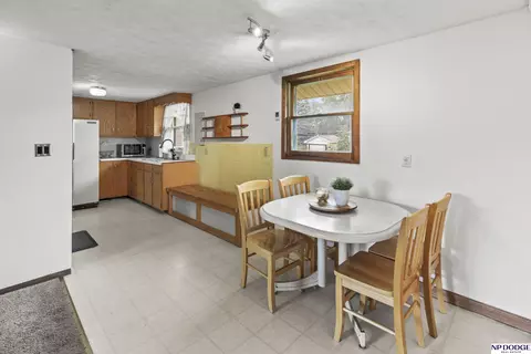 502 Jefferson St, Waterloo, NE 68069 photo 9