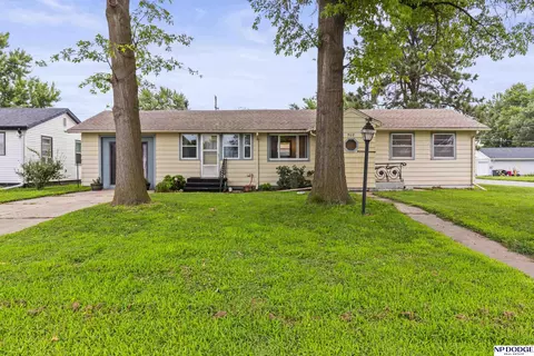 502 Jefferson St, Waterloo, NE 68069