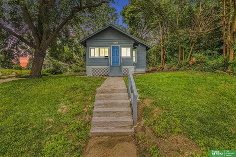 3351 Patrick Ave, Omaha, NE 68111
