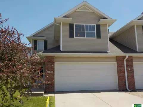 1730 Sawyer St, Lincoln, NE 68505
