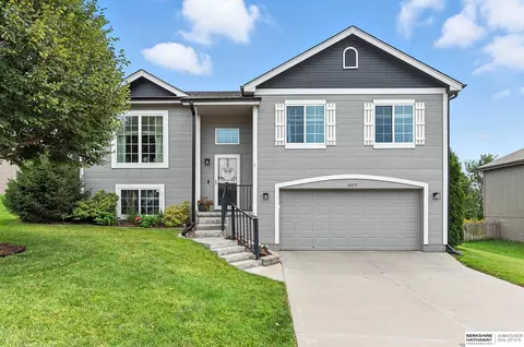 16415 Lilac St, Omaha, NE 68116