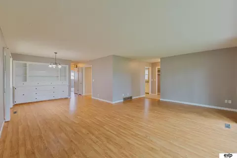 Living - 205 8th St, Scribner, NE 68057 photo 2 of 4