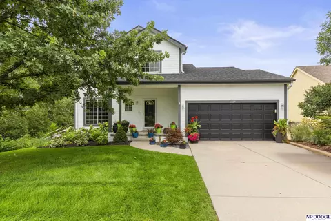 6127 N 148th St, Omaha, NE 68116