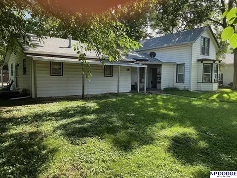 1927 Colfax St, Blair, NE 68008