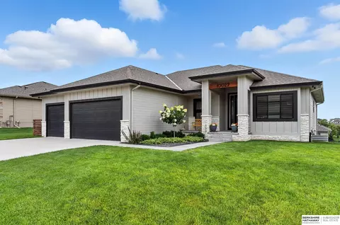 10022 S 187th Ave, Omaha, NE 68136