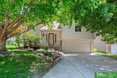 7405 N 80 St, Omaha, NE 68122