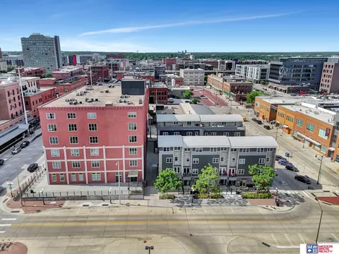 725 R St #5, Lincoln, NE 68508