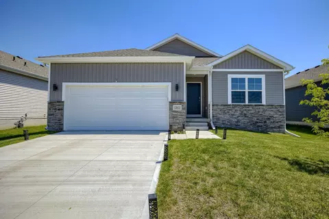 12613 S 204th Ave, Gretna, NE 68028
