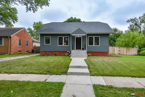 3708 Garfield St, Lincoln, NE 68506