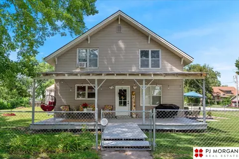 703 Mills Ave, Pacific Junction, IA 51561