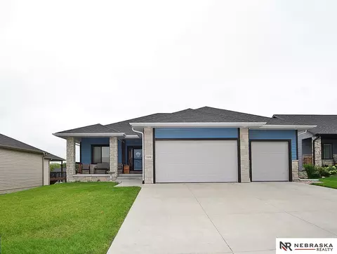 3300 N 93rd St, Lincoln, NE 68507