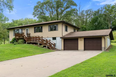 1510 Smith Ave, Plattsmouth, NE 68048