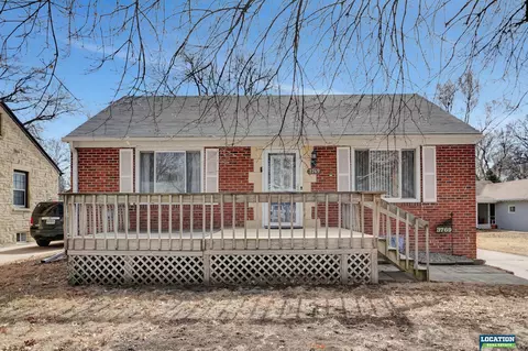 3769 Garfield St, Lincoln, NE 68506