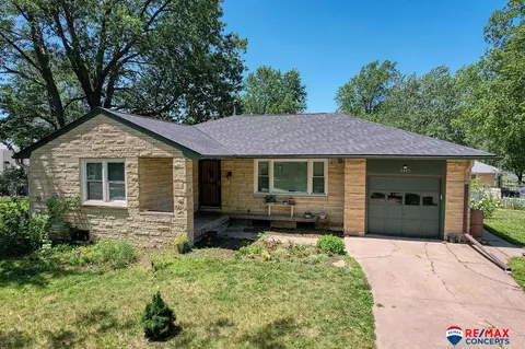 3445 N 66th St, Lincoln, NE 68507