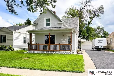 2323 N 60th Ave, Omaha, NE 68104