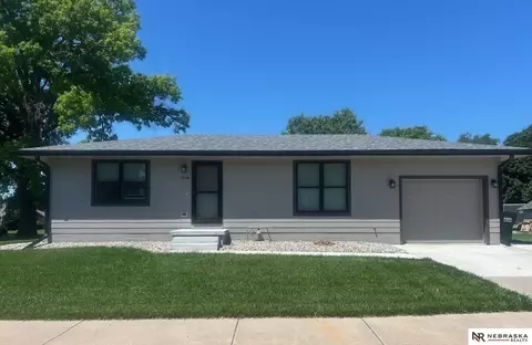1006 State St, Blair, NE 68008