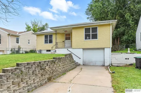 2533 S 46th Ave, Omaha, NE 68106