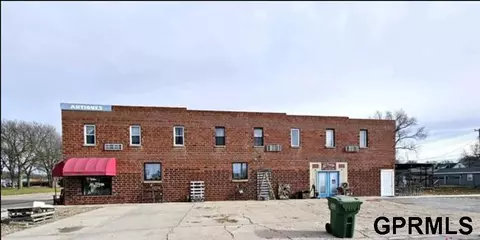 909 F St, Geneva, NE 68361
