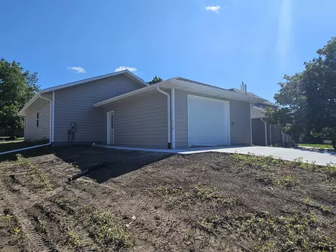 Other - 209 E Grove St, Sutton, NE 68979 photo 8 of 8