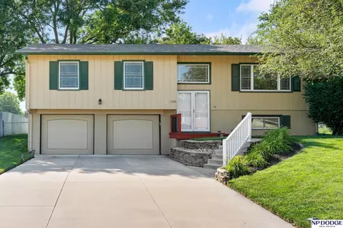5330 N 97th Ave, Omaha, NE 68134