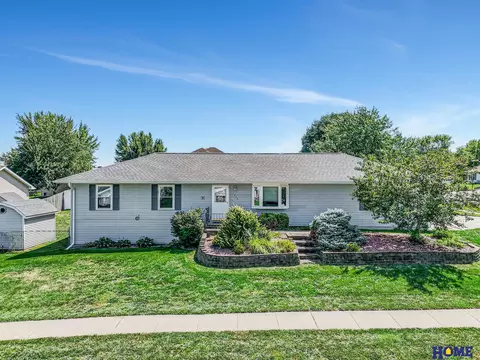 1015 Garden St, Bennet, NE 68317