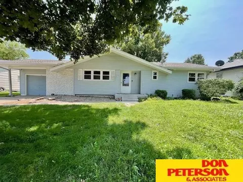 1241 E 20th St, Fremont, NE 68025
