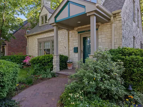 3227 S 29th St, Lincoln, NE 68502