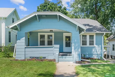 3824 Seward St, Omaha, NE 68111