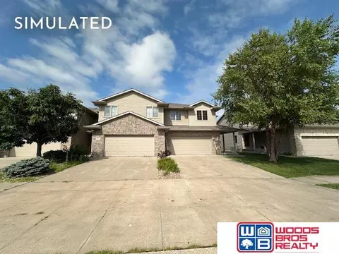 6165 Laroche Rd, Lincoln, NE 68526