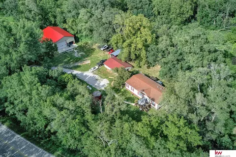 58865 Kidd Rd, Glenwood, IA 51534