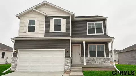 11458 Port Royal Dr, Papillion, NE 68046