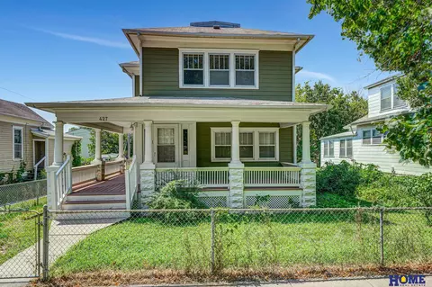 427 N 24th St, Lincoln, NE 68503