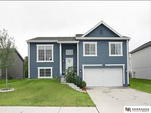 7768 N 86th Ave, Omaha, NE 68122