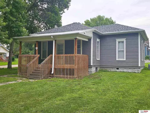 620 W 2nd St, Wilber, NE 68465