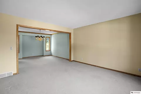 Living - 12941 Eagle Run Dr, Omaha, NE 68164 photo 9 of 10