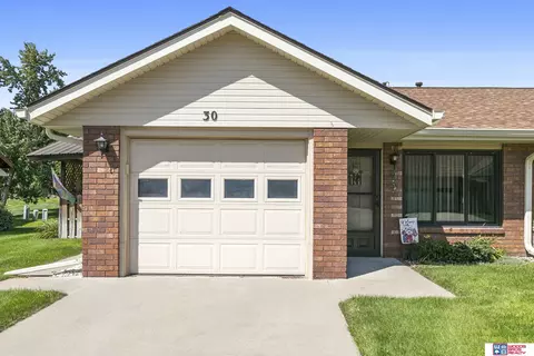 4359 Normal Blvd #30, Lincoln, NE 68506