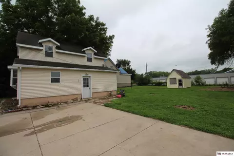 945 Unona Ave, Crete, NE 68333