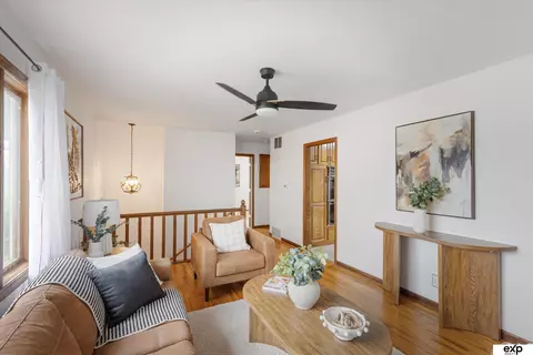 6901 S 78th St, La Vista, NE 68128