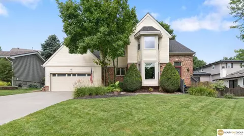 2416 S 166th St, Omaha, NE 68130