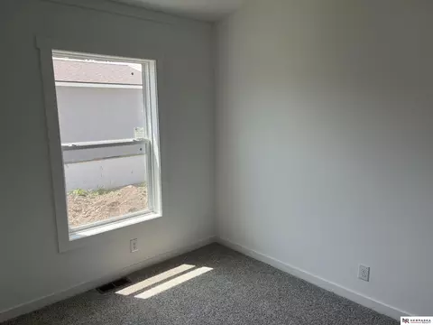 105 N Platte St, Valley, NE 68064 photo 11