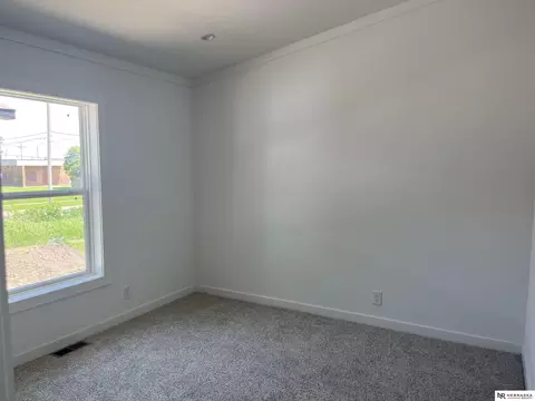 105 N Platte St, Valley, NE 68064 photo 17