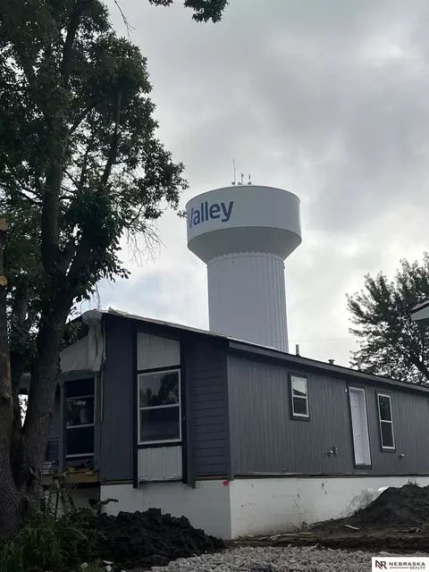 109 N Platte St, Valley, NE 68064