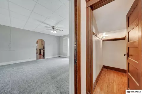 Entry Way - 823 N 11th St, Beatrice, NE 68310 photo 3 of 14