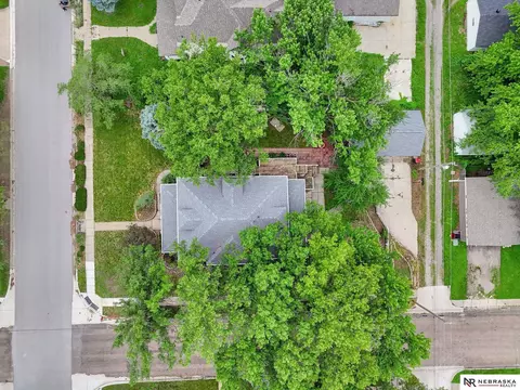 View/Area - 823 N 11th St, Beatrice, NE 68310 photo 2 of 4