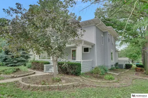Exterior - 823 N 11th St, Beatrice, NE 68310 photo 3 of 14