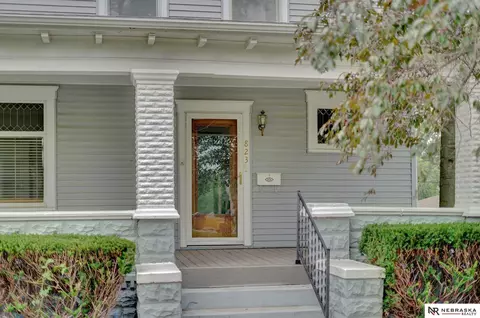 Exterior - 823 N 11th St, Beatrice, NE 68310 photo 5 of 14