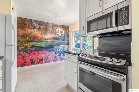 Kitchen - 2135 S 61st St, Omaha, NE 68106 photo 4 of 4