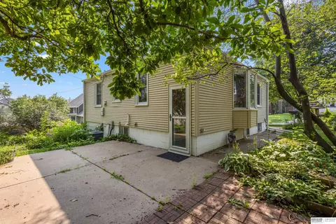 Exterior - 2135 S 61st St, Omaha, NE 68106 photo 2 of 4