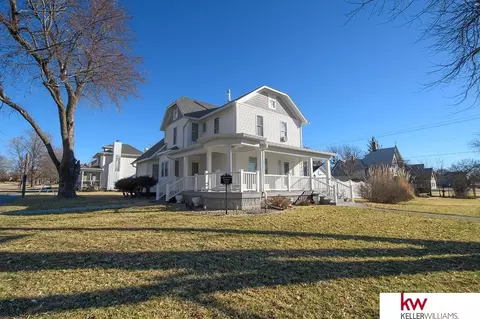 708 N Kansas St, Superior, NE 68978